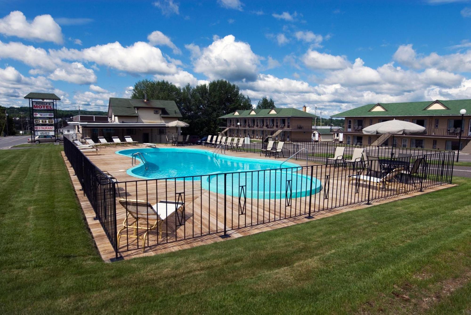 Daigle's Motel Saint Leonard Extérieur photo