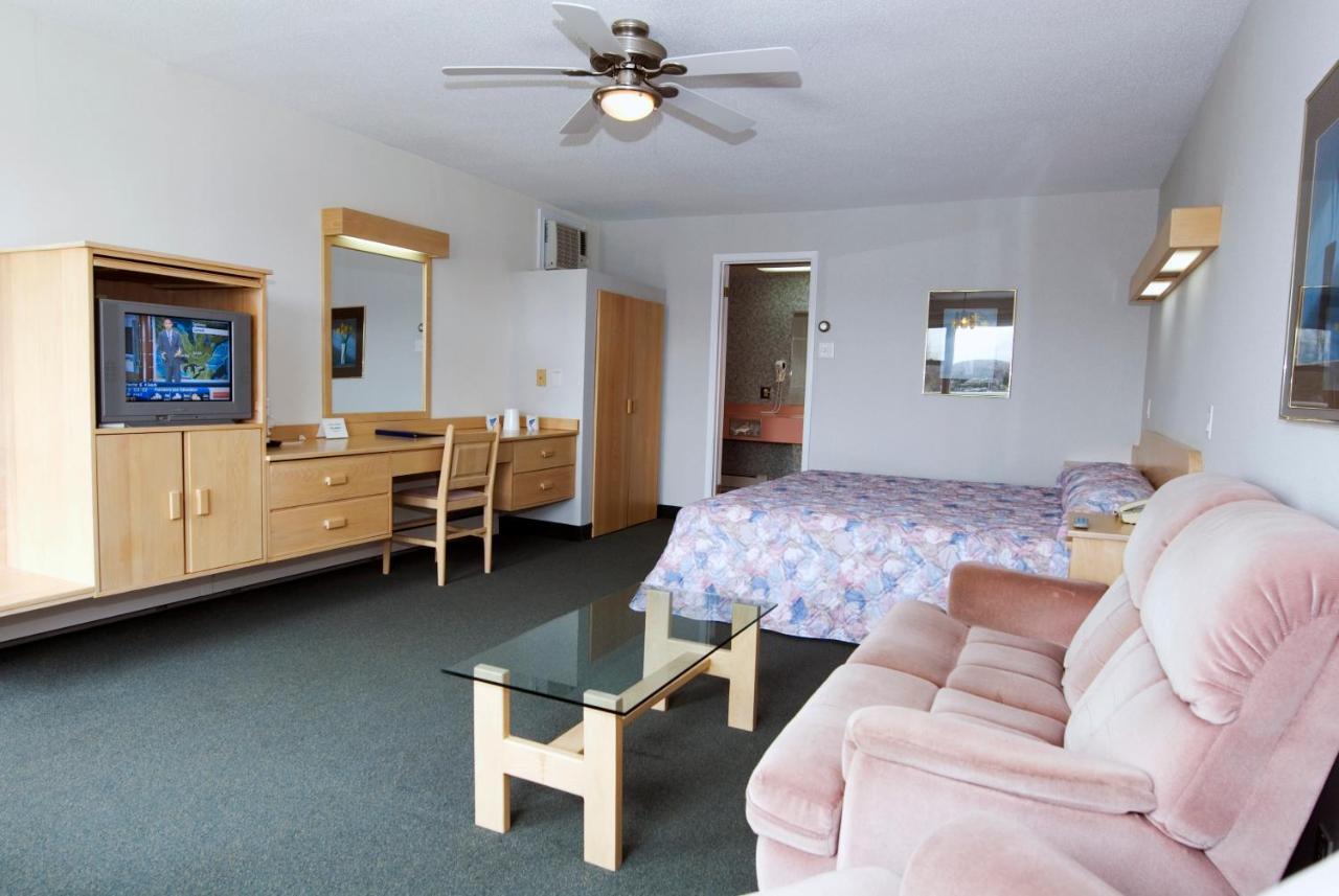 Daigle's Motel Saint Leonard Extérieur photo